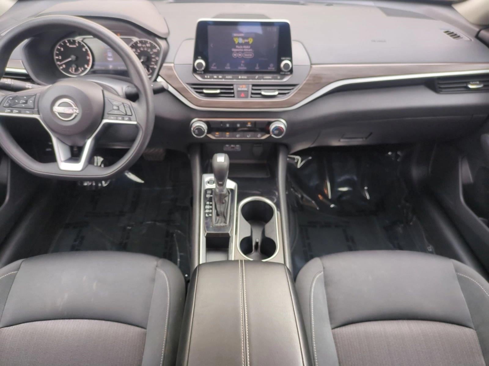 2024 Nissan Altima 2.5 SV Sedan