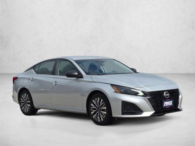 2024 Nissan Altima 2.5 SV Sedan