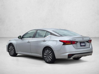 2024 Nissan Altima 2.5 SV Sedan