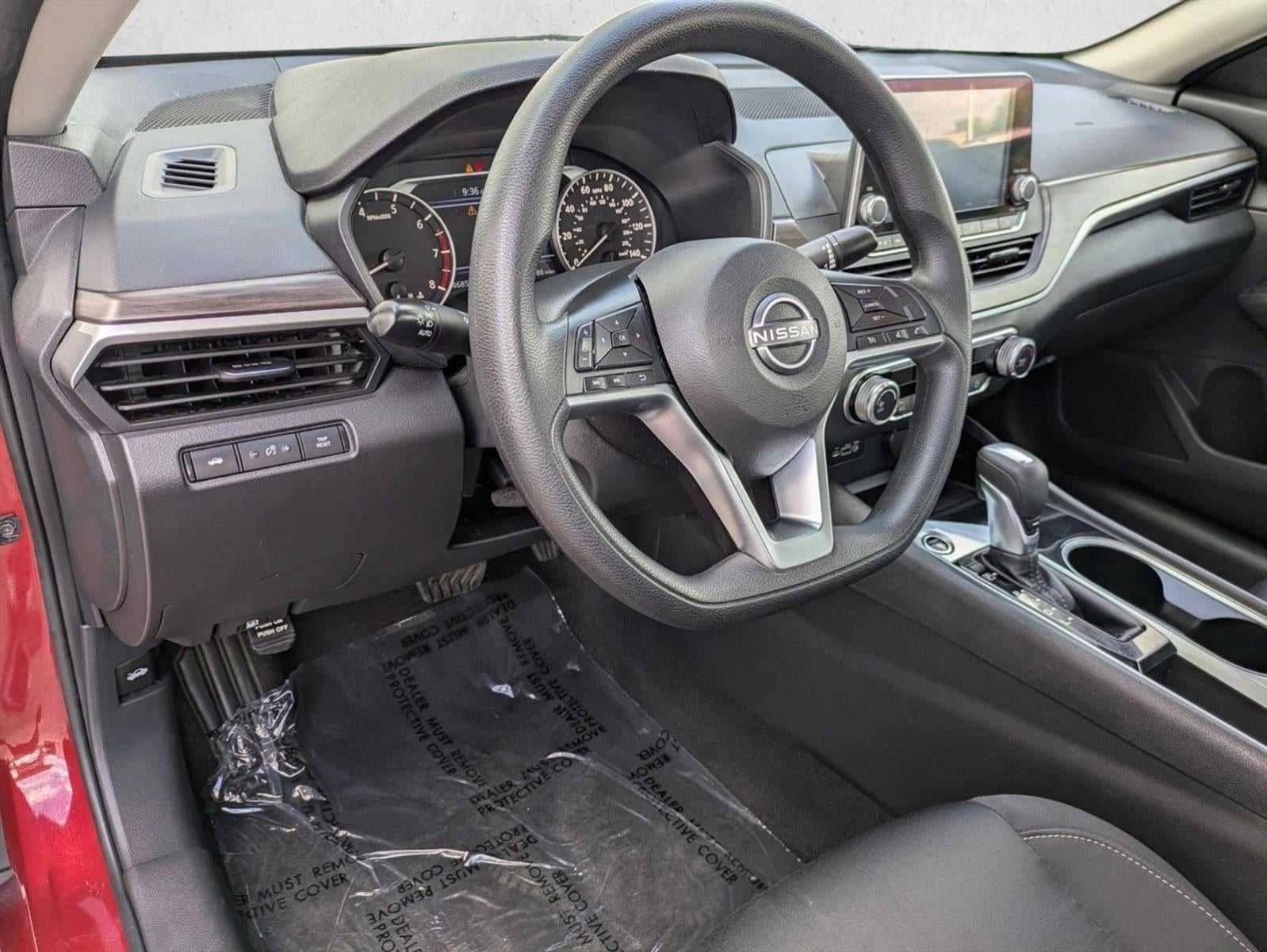 2024 Nissan Altima 2.5 SV Sedan