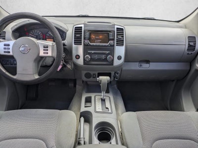 2016 Nissan Frontier 2WD Crew Cab SWB Auto SV