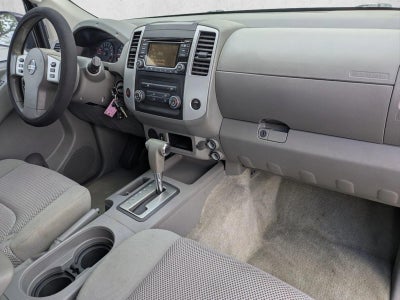 2016 Nissan Frontier 2WD Crew Cab SWB Auto SV