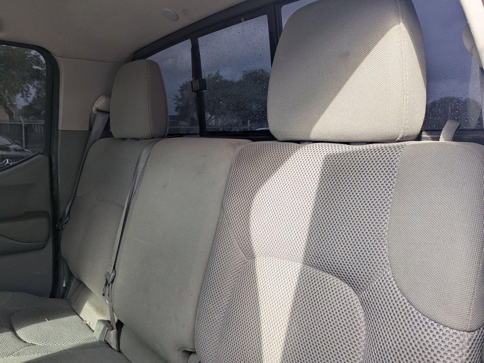 2018 Nissan Frontier Crew Cab 4x4 SV V6 Auto