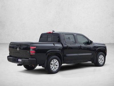 2022 Nissan Frontier Crew Cab 4x2 SV Auto