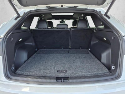 2024 Volkswagen Atlas Cross Sport 2.0T SEL R-Line 4MOTION