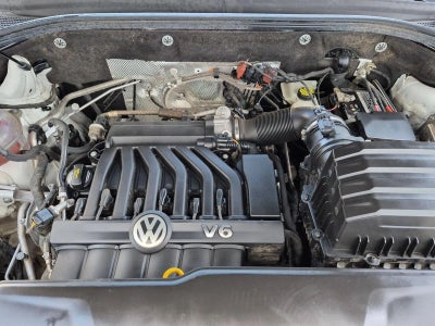2022 Volkswagen Atlas Cross Sport 3.6L V6 SEL R-Line 4MOTION