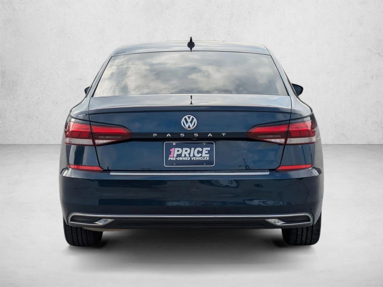 2022 Volkswagen Passat 2.0T SE Auto