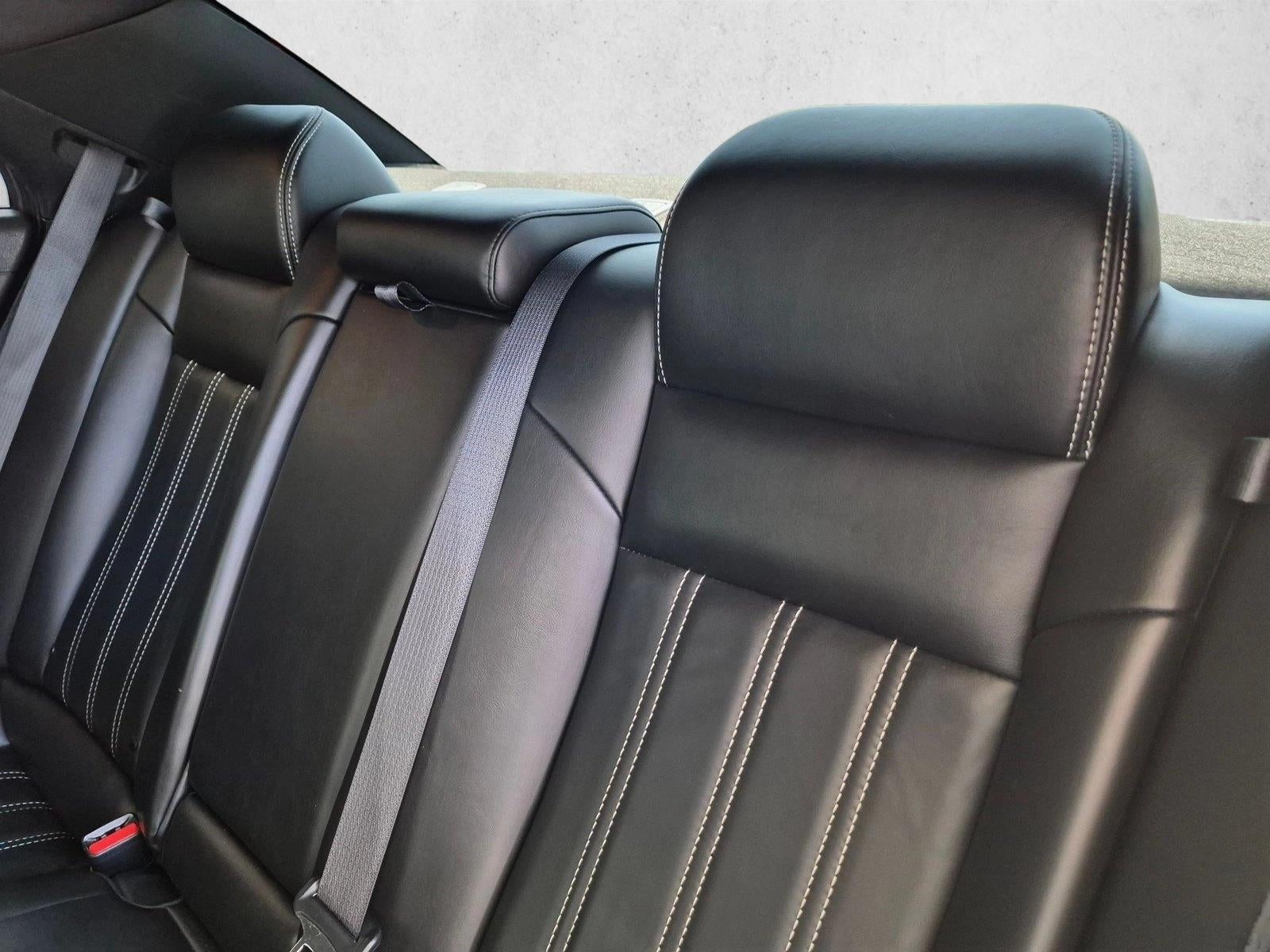 2021 Chrysler 300 300S RWD