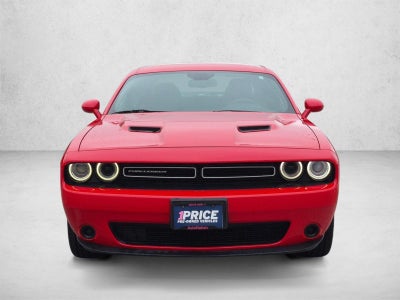 2019 Dodge Challenger SXT RWD