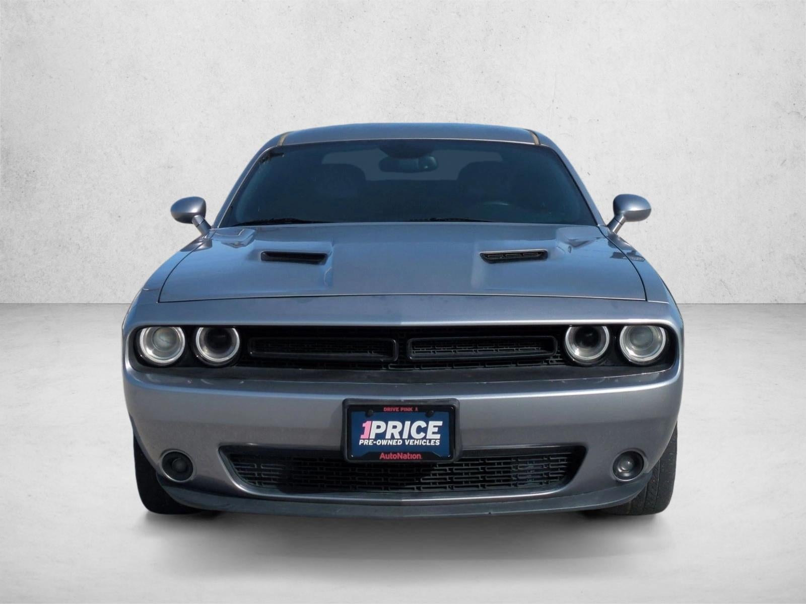 2016 Dodge Challenger 2dr Cpe SXT Plus