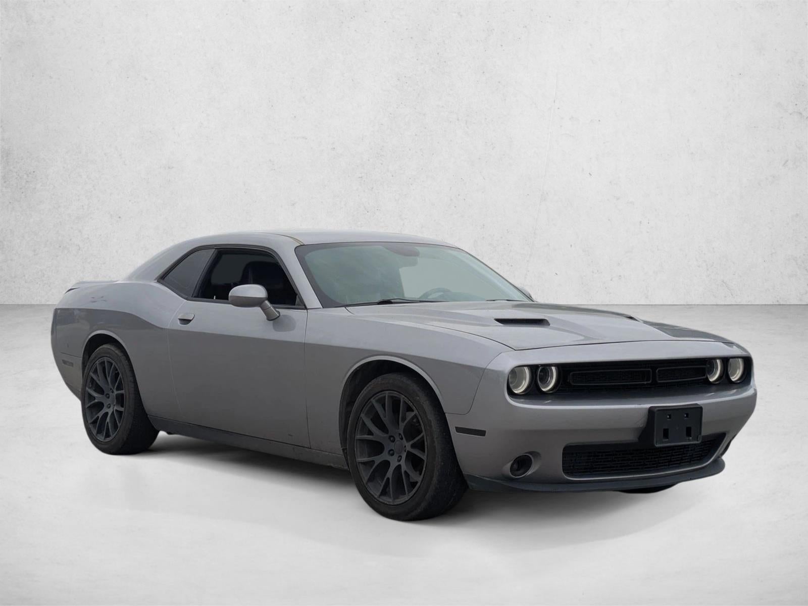 2016 Dodge Challenger 2dr Cpe SXT Plus