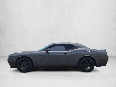 2019 Dodge Challenger SXT RWD