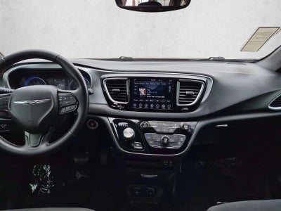 2018 Chrysler Pacifica Touring Plus FWD