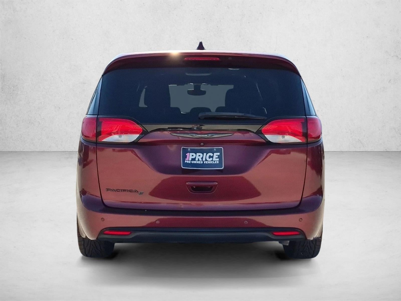 2018 Chrysler Pacifica Touring Plus FWD