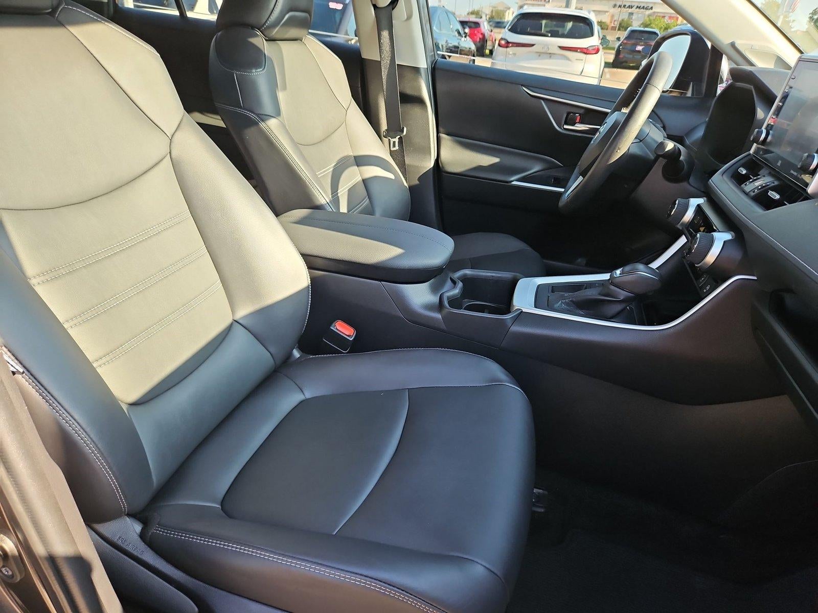 2022 Toyota RAV4 XLE Premium FWD (Natl)