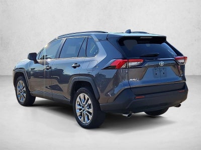 2022 Toyota RAV4 XLE Premium FWD (Natl)