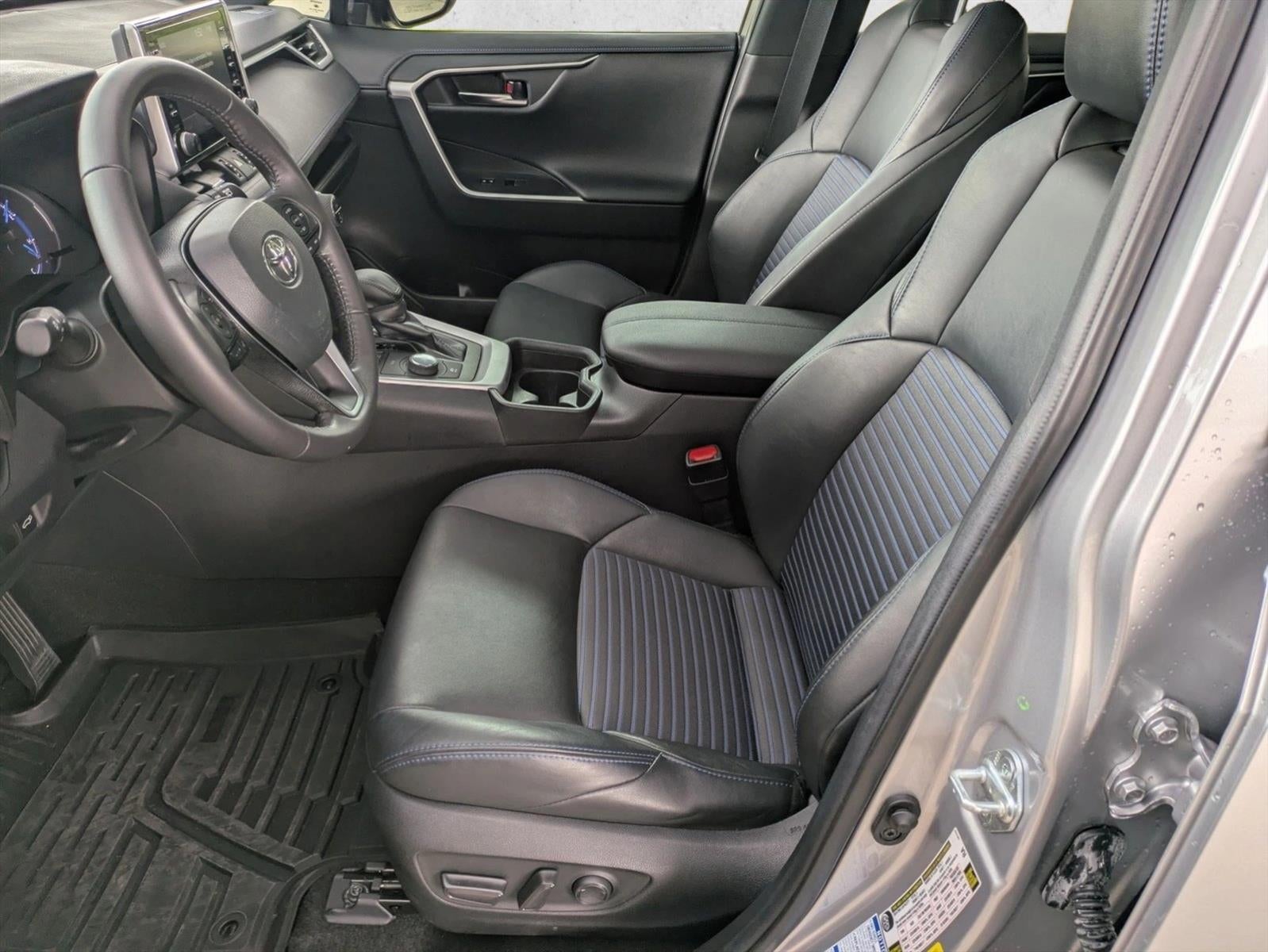2021 Toyota RAV4 Hybrid XSE AWD (Natl)
