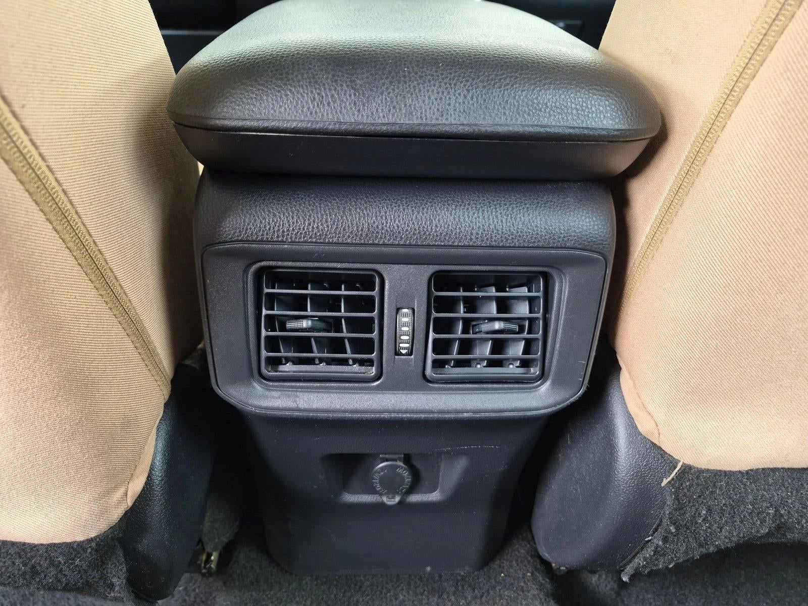 2022 Toyota RAV4 LE FWD (GS)