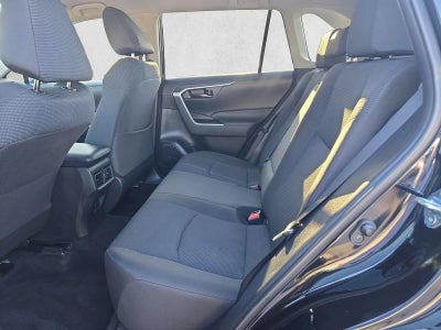 2023 Toyota RAV4 LE FWD (GS)