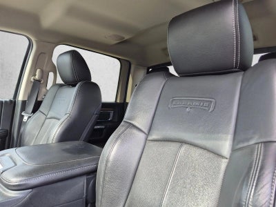 2018 RAM 3500 Laramie 4x4 Crew Cab 8' Box