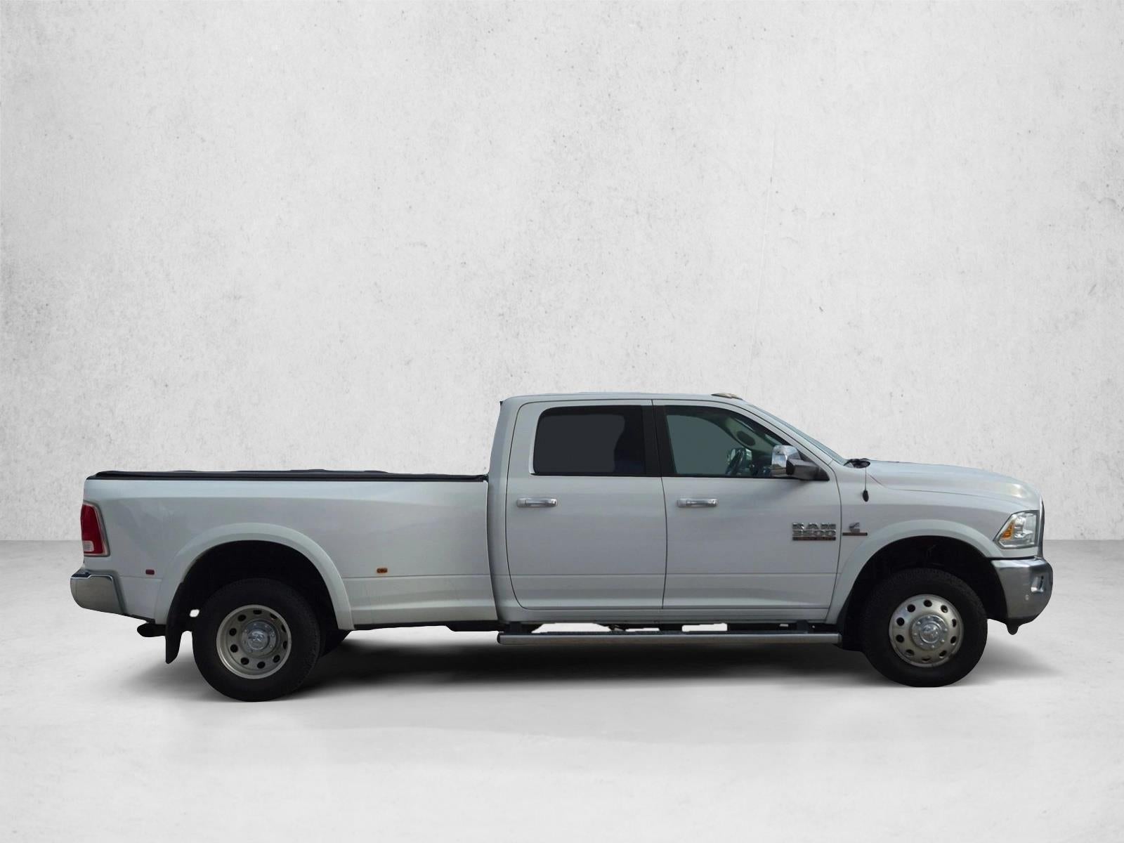 2018 RAM 3500 Laramie 4x4 Crew Cab 8' Box