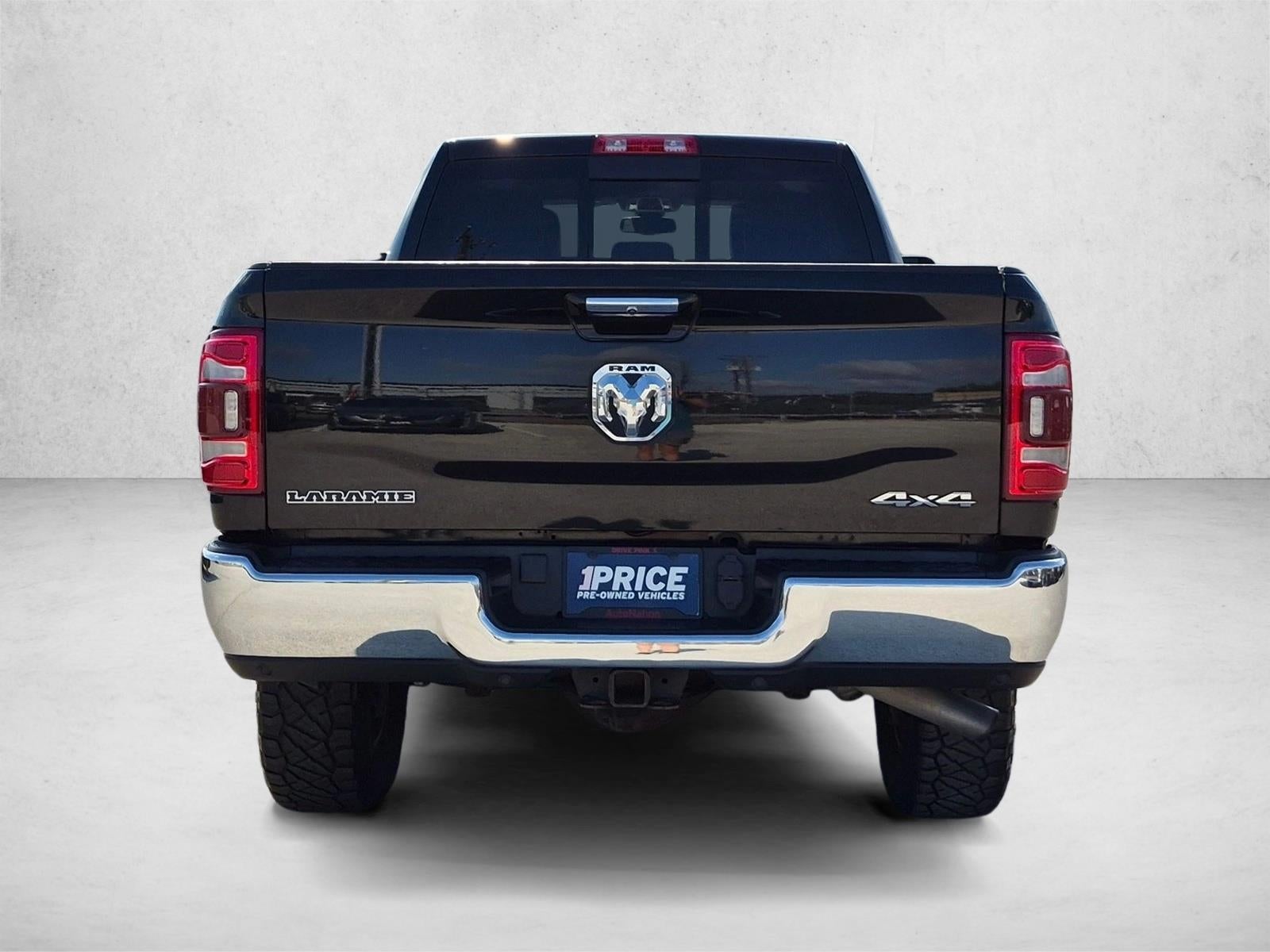 2022 RAM 2500 Laramie 4x4 Crew Cab 6'4" Box