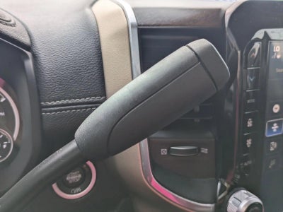 2024 RAM 2500 Laramie 4x4 Crew Cab 6'4" Box