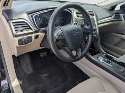 2017 Ford Fusion SE FWD