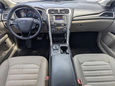 2017 Ford Fusion SE FWD