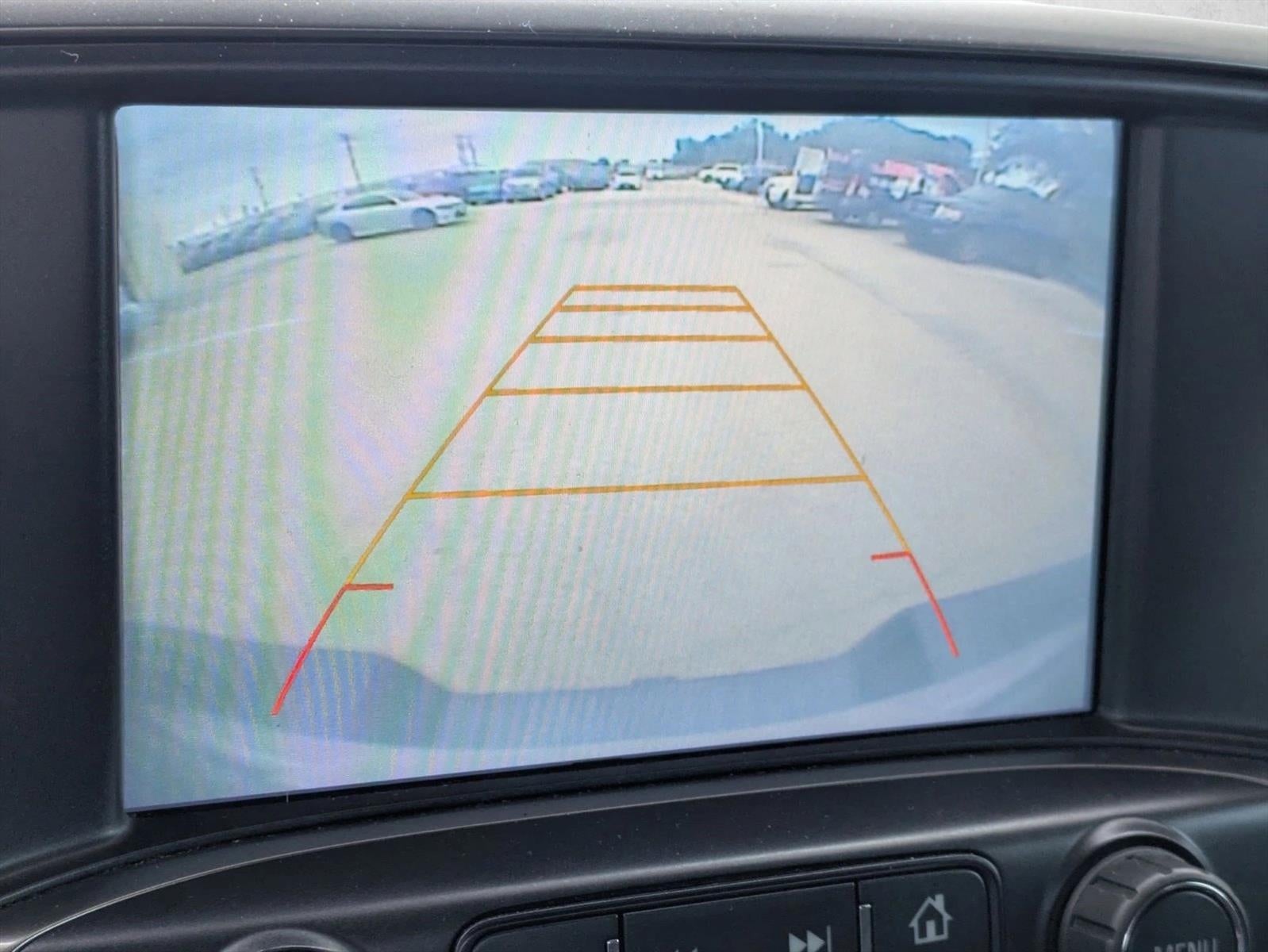 2017 Chevrolet Silverado 1500 Crew Cab Short Box 4-Wheel Drive LT Z71