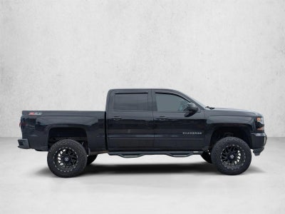 2017 Chevrolet Silverado 1500 Crew Cab Short Box 4-Wheel Drive LT Z71