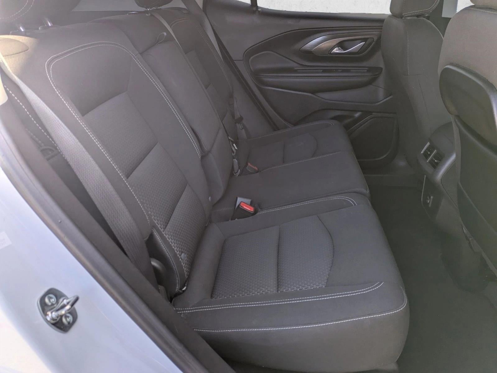 2024 GMC Terrain FWD 4dr SLE