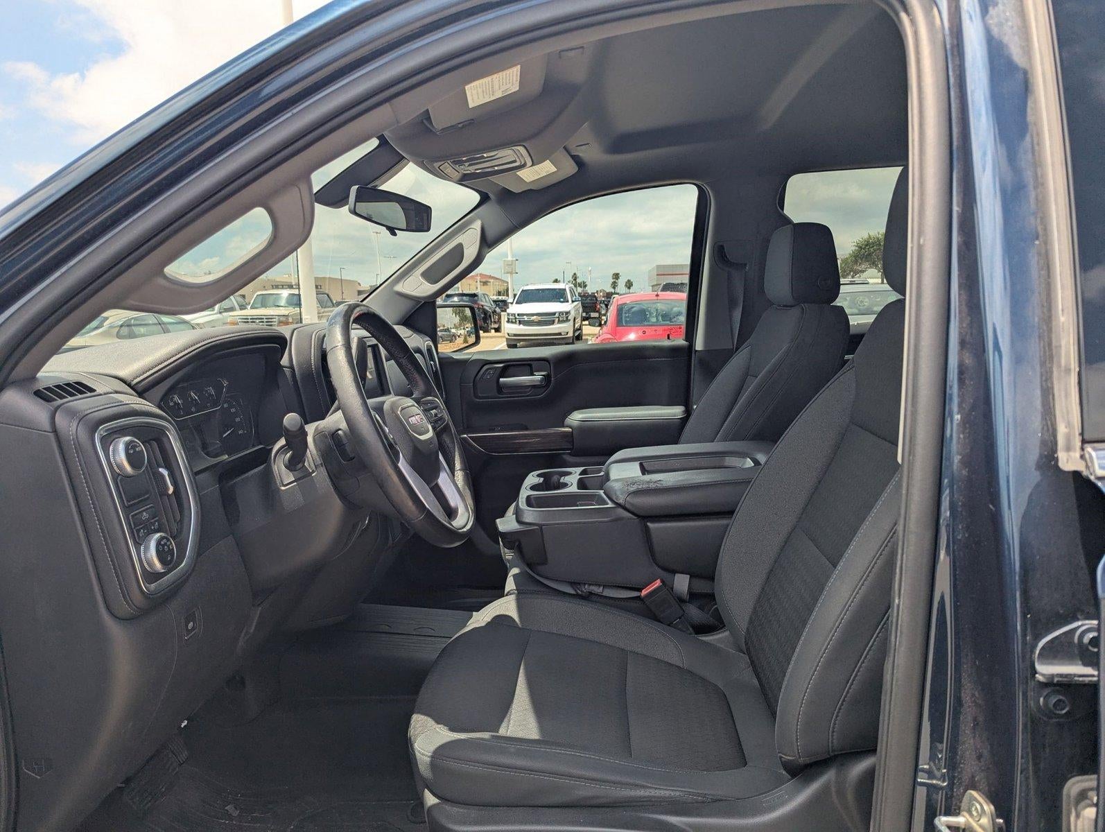 2020 GMC Sierra 1500 Crew Cab Short Box 2-Wheel Drive SLE