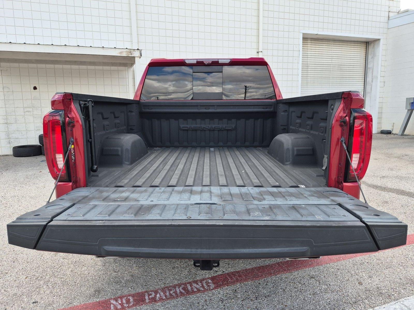 2023 GMC Sierra 1500 Crew Cab Short Box 4-Wheel Drive Denali