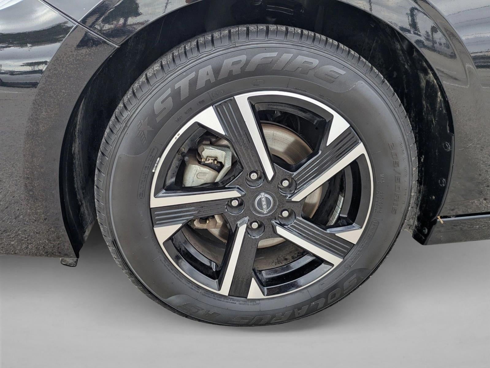 2024 Nissan Sentra SV CVT