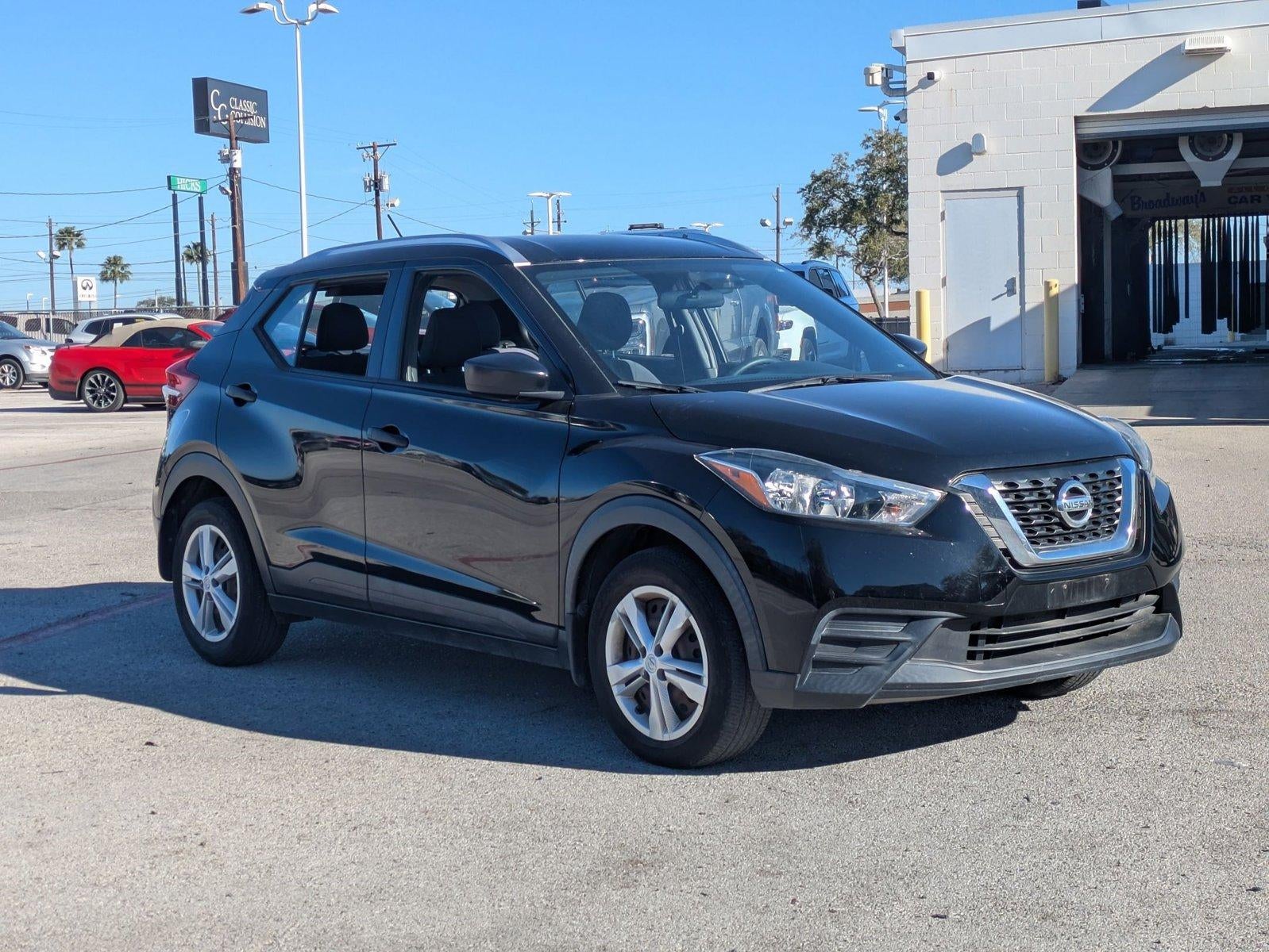 2019 Nissan Kicks S FWD