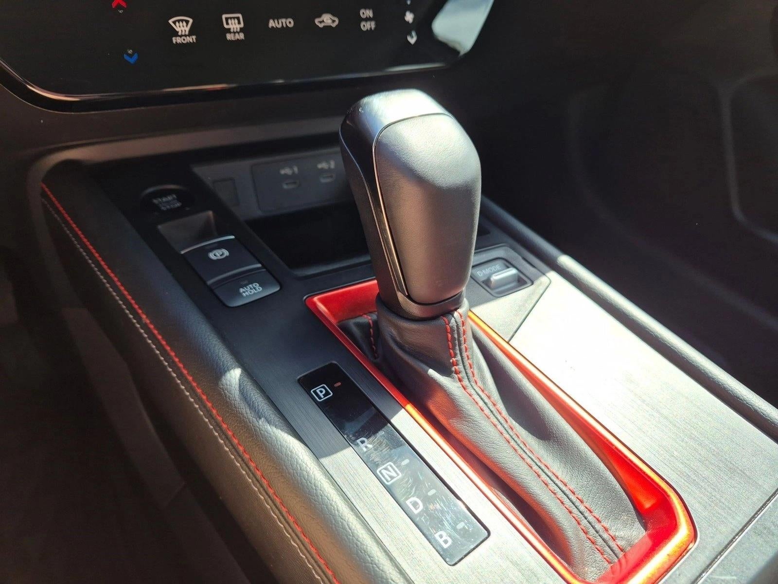 2025 Nissan Kicks SR FWD