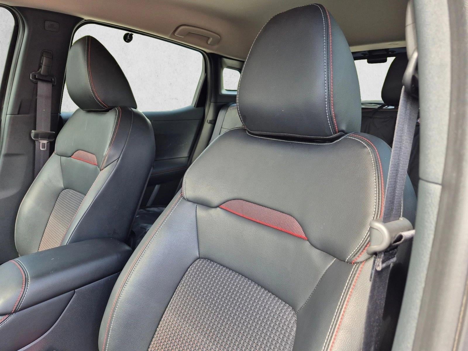 2025 Nissan Kicks SR FWD