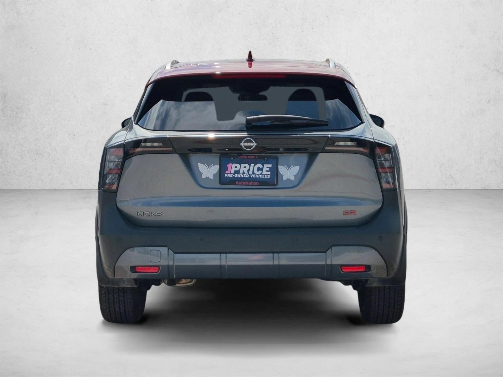 2025 Nissan Kicks SR FWD