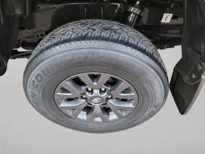 2022 Toyota Tacoma 2WD 2WD SR5 Double Cab 5' Bed V6 AT (GS)