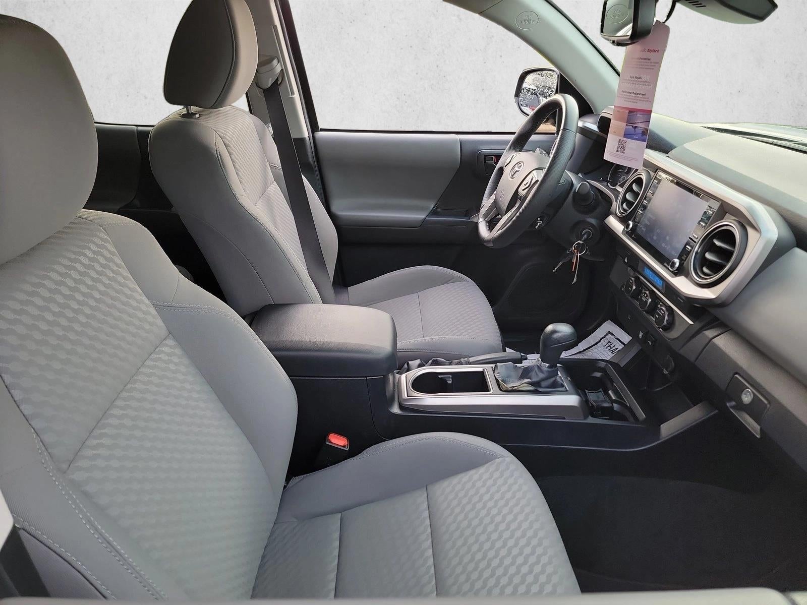 2022 Toyota Tacoma 2WD 2WD SR5 Double Cab 5' Bed V6 AT (GS)
