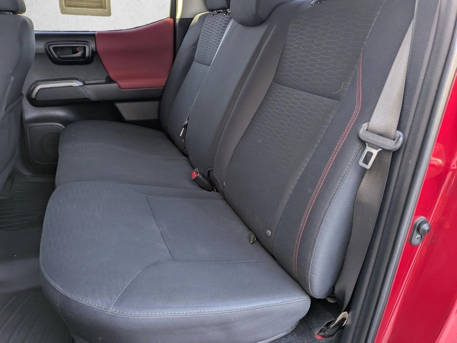 2018 Toyota Tacoma SR5 Double Cab 5' Bed V6 4x2 AT (GS)