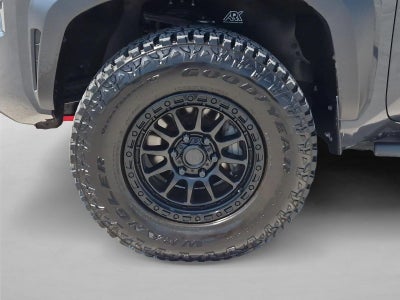 2024 Toyota Tacoma 4WD 4WD TRD Off Road Double Cab 5' Bed AT (Natl)