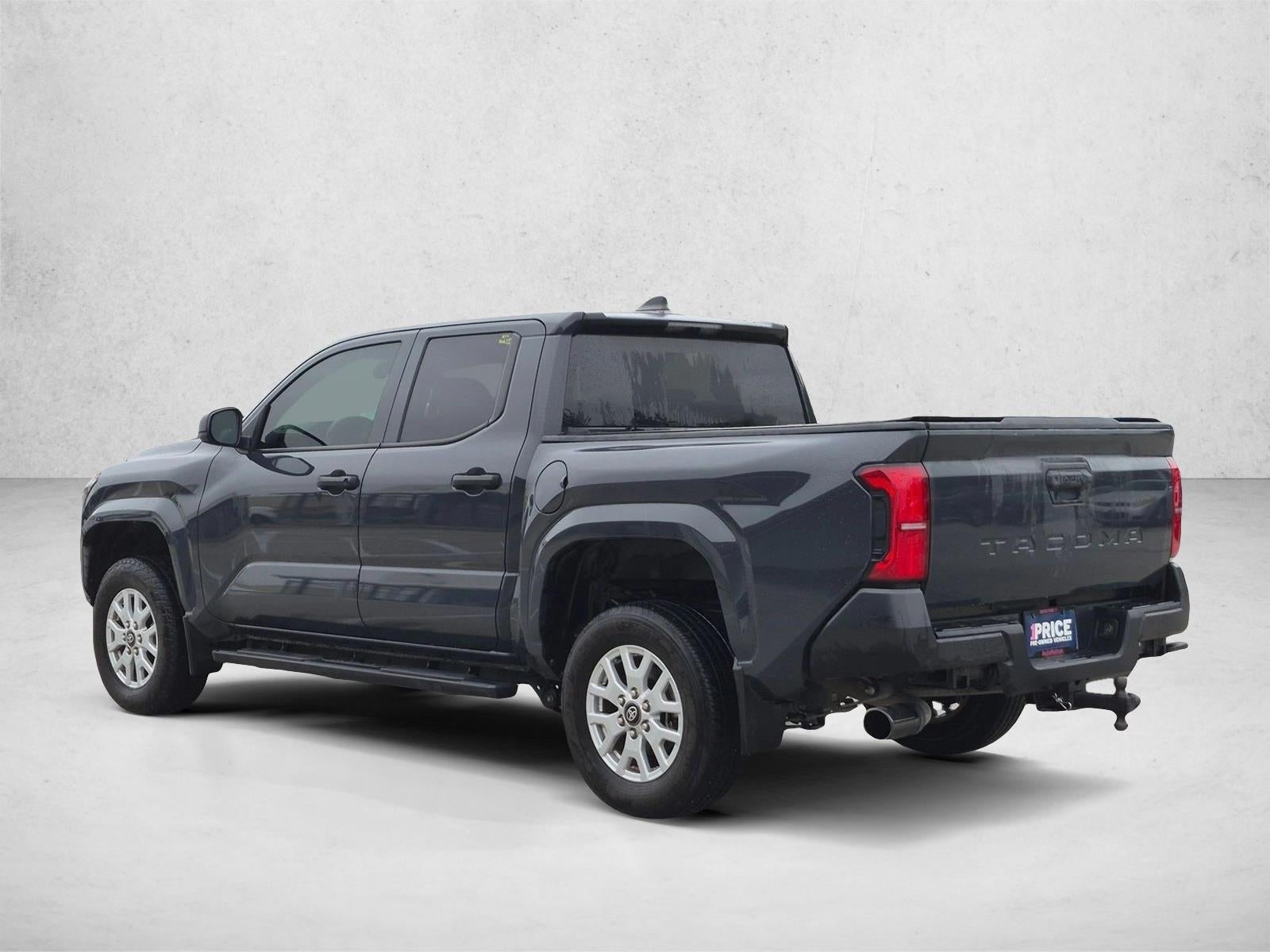 2024 Toyota Tacoma 2WD 2WD SR Double Cab 5' Bed AT (Natl)