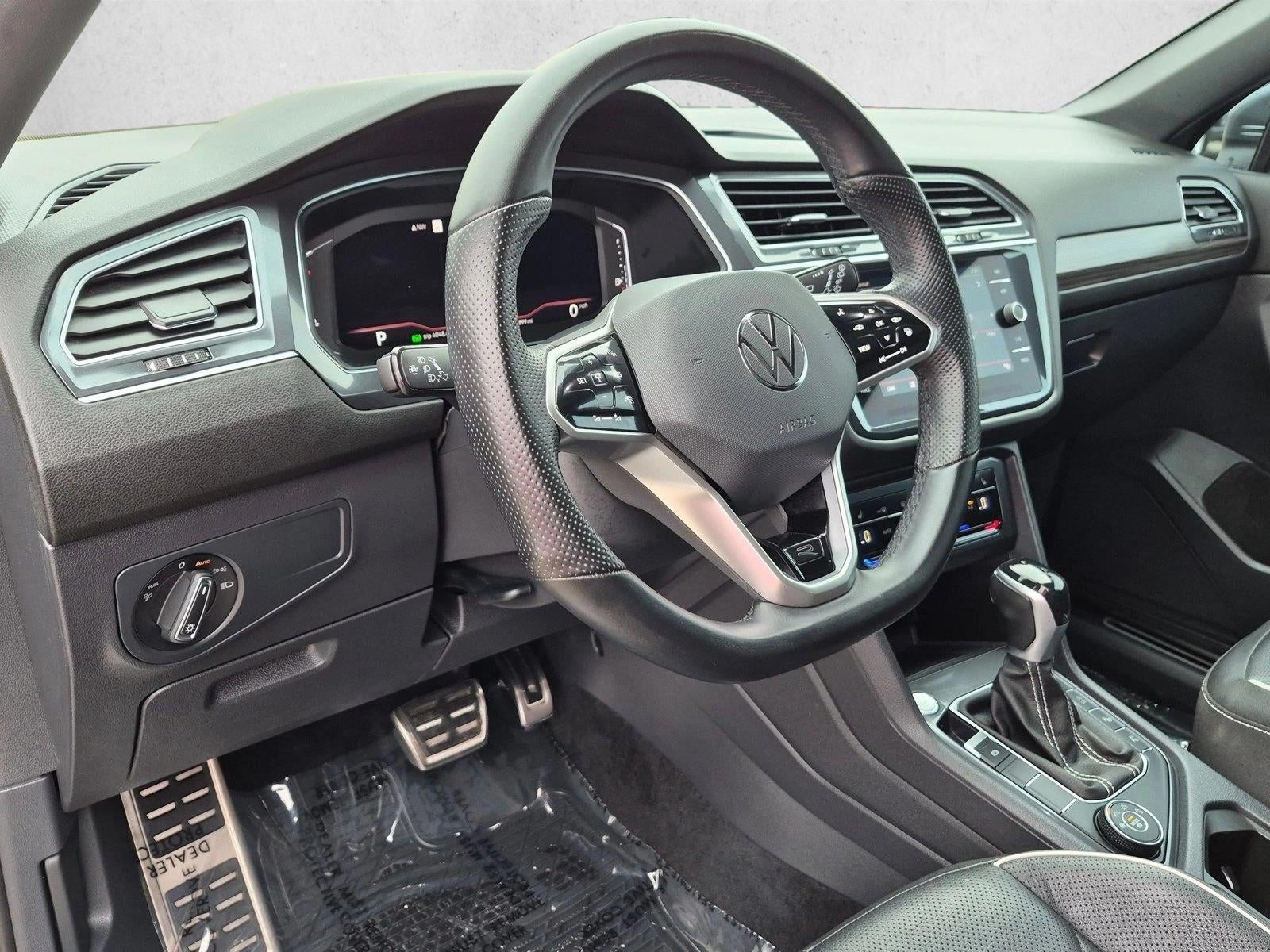 2023 Volkswagen Tiguan 2.0T SEL R-Line 4MOTION