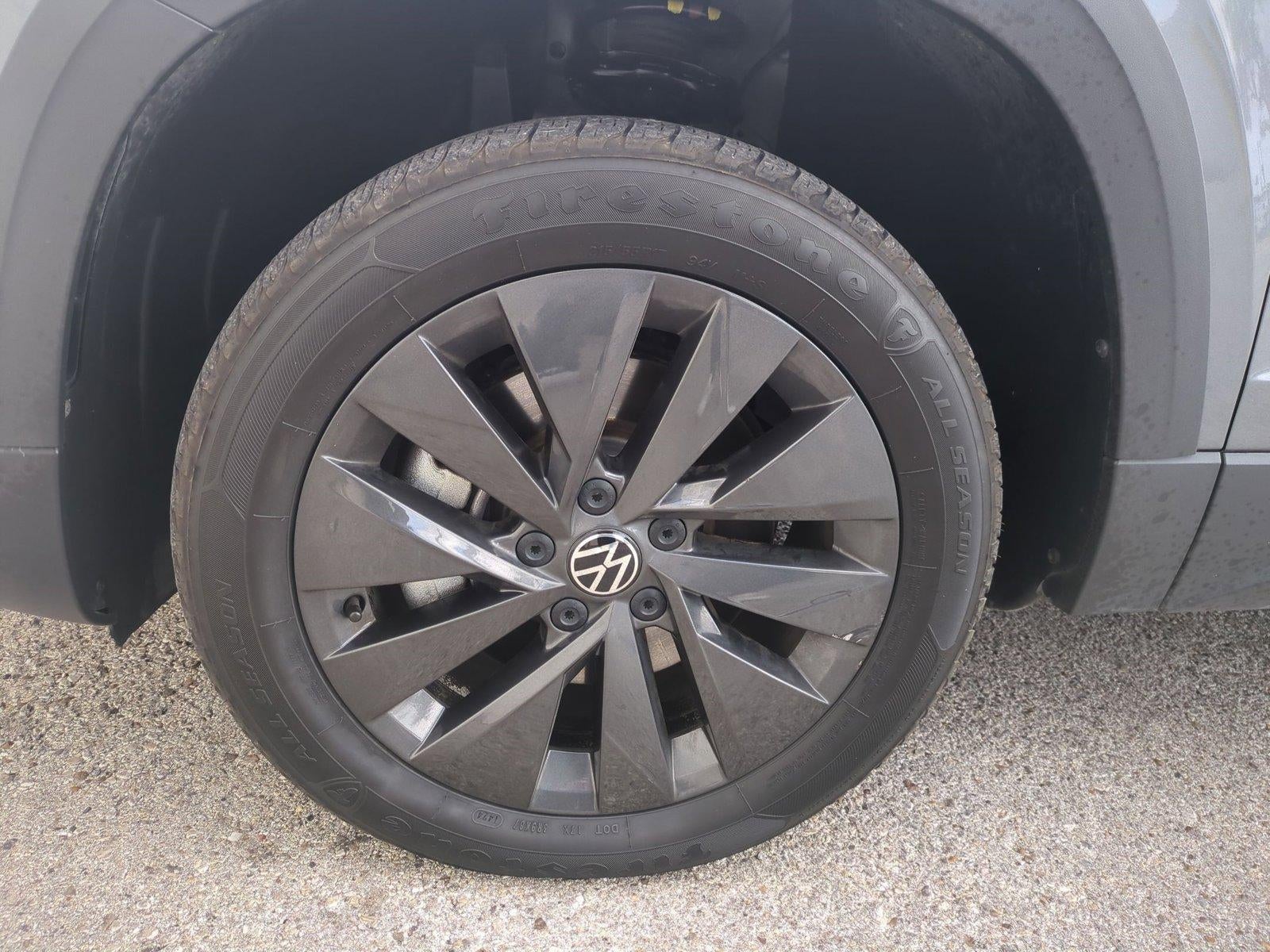 2024 Volkswagen Taos S FWD