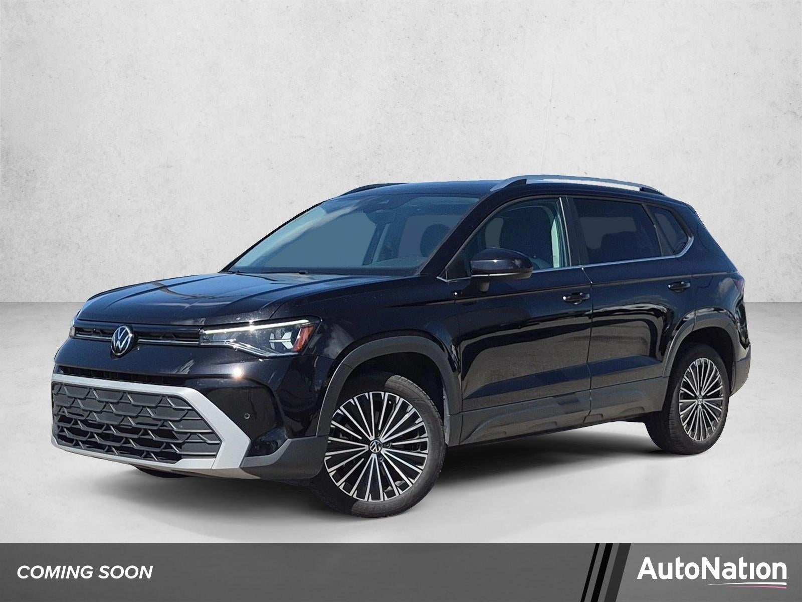 2025 Volkswagen Taos SE FWD