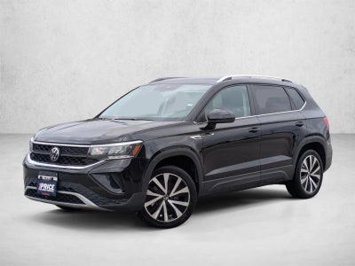 2024 Volkswagen Taos SE FWD