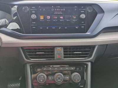 2024 Volkswagen Taos SE FWD