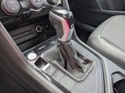 2024 Volkswagen Taos SE FWD